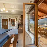 Luxury Stone Apartman *