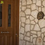 Luxury Stone Apartman