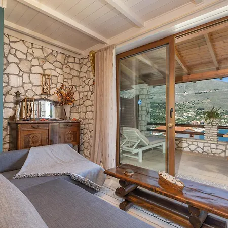 Daire Luxury Stone *