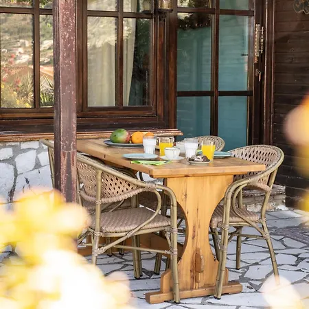 Luxury Stone Daire *