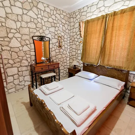Luxury Stone Lejlighed *