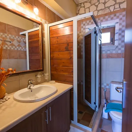 Luxury Stone Lejlighed