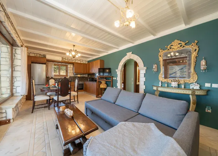 Luxury Stone 公寓 Agia Efimia